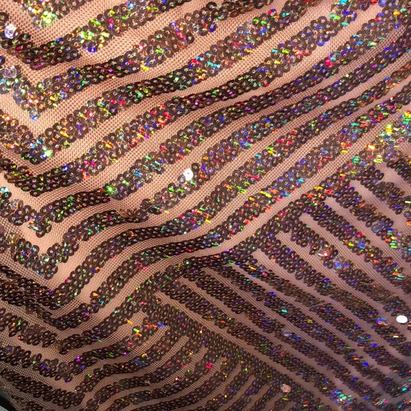 Dress - Picture 3 of 3